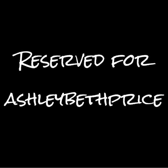 Bundle Of 2 Pair Of Miss Me Jeans - Picture 1 of 1